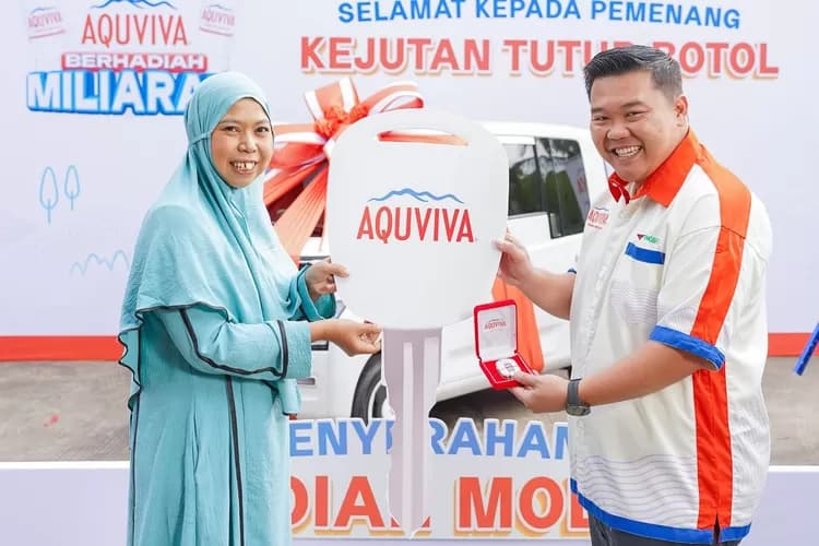 AQUVIVA Umumkan Pemenang Mobil Listrik Pertama dari Program Kejutan Tutup Botol Berhadiah Miliaran Rupiah