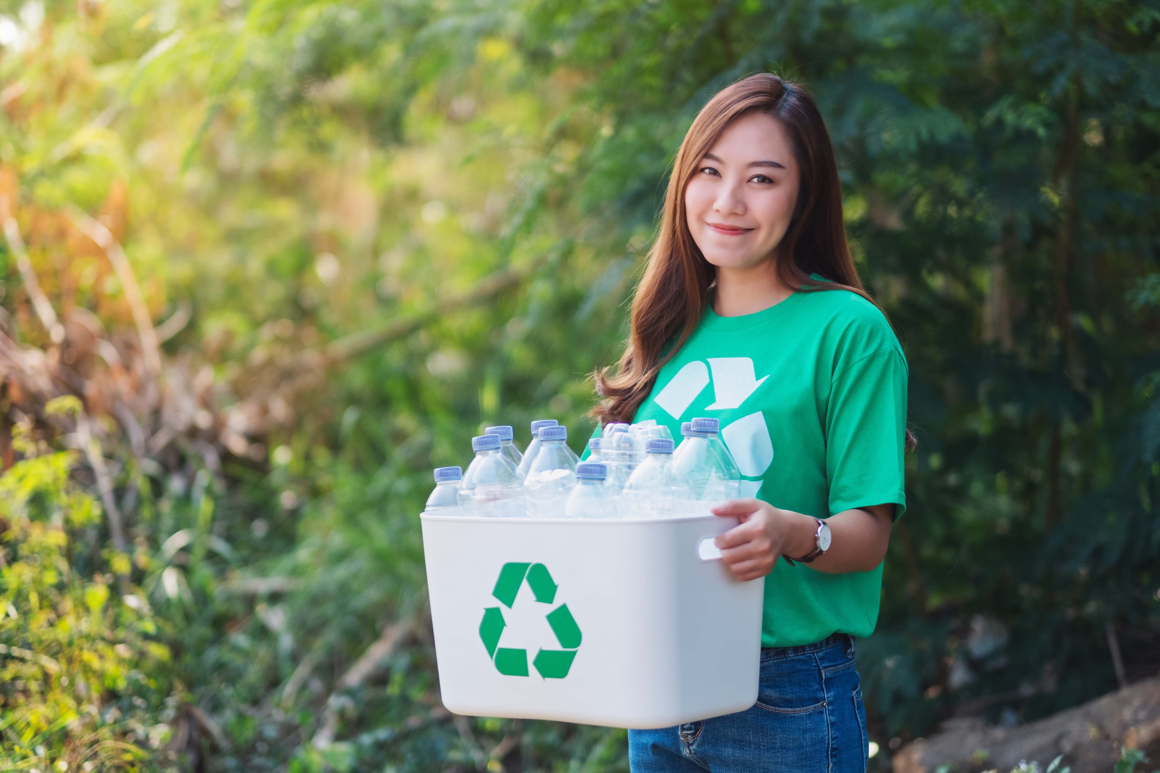 Jangan Langsung Dibuang, Ini Cara Mengelola Botol Plastik Bekas dengan Tepat
